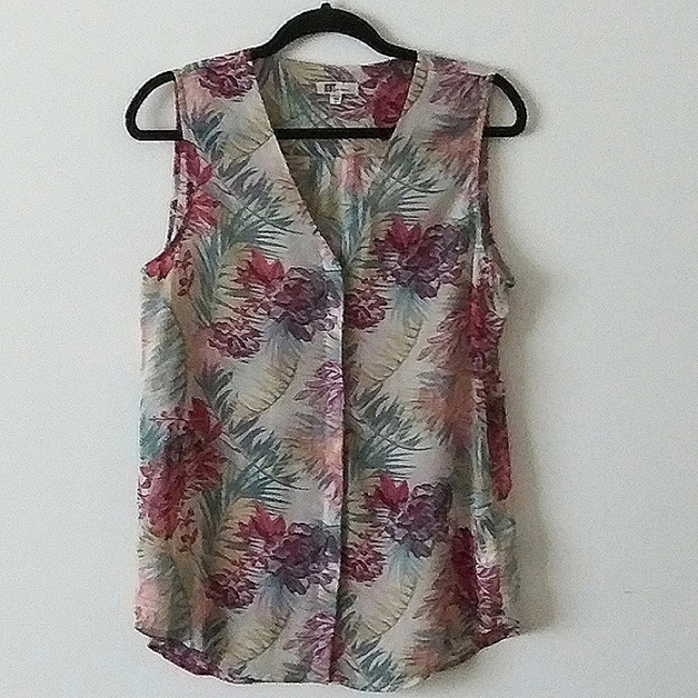 KUT fron the Kloth Sleeveless Floral Print Blouse